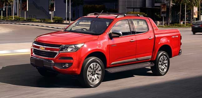 Chevrolet Colorado LT red