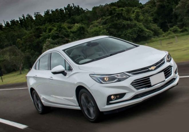 Chevrolet Cruze White